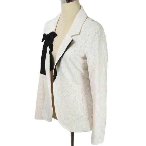 PENCEY Ivory Lace with Black Bow Open Front Blazer NWT Size 2 - Picture 3 of 7